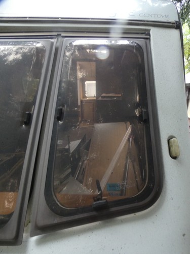 Caravan window elddis - caravan, vogue
